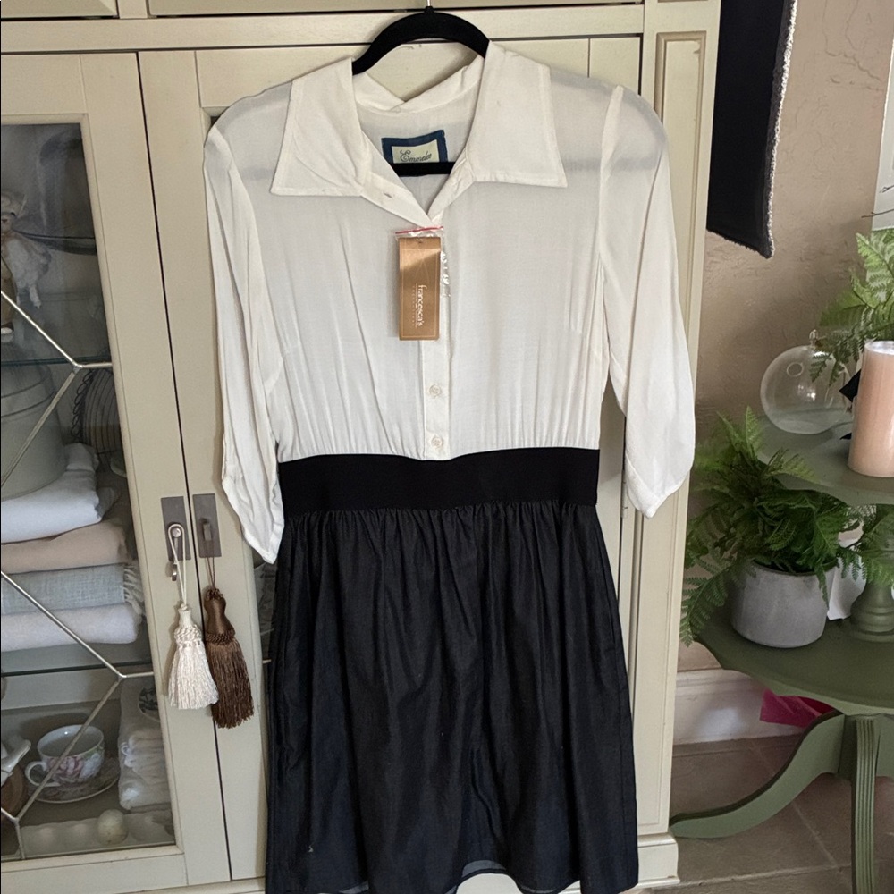 Emmelee for F.C. Two-Tone Long-Sleeve Collared Dress in White and Black